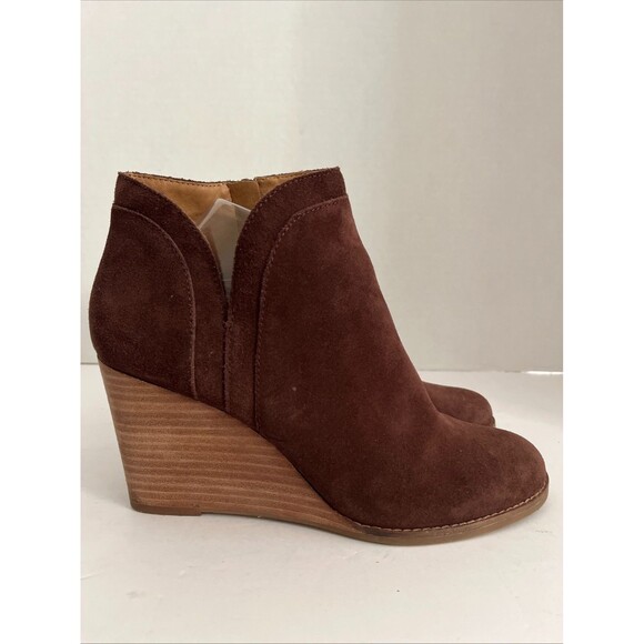 Lucky Brand Yimina Womens Brown Waterproof Wedge Suede Booties Size 10M - Picture 1 of 9